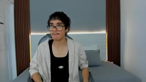 Antonio online show from 12.14.25