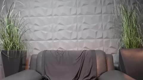 HI My name is Antonio online show from 12.18.24