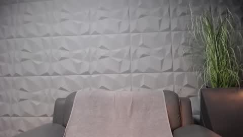 HI My name is Antonio online show from 01.03.25