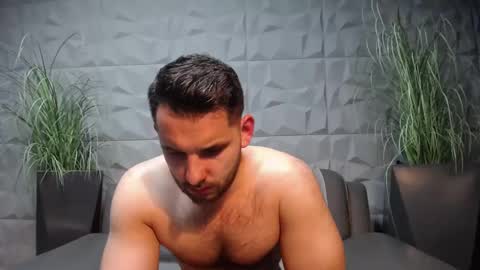 HI My name is Antonio online show from 03.04.25