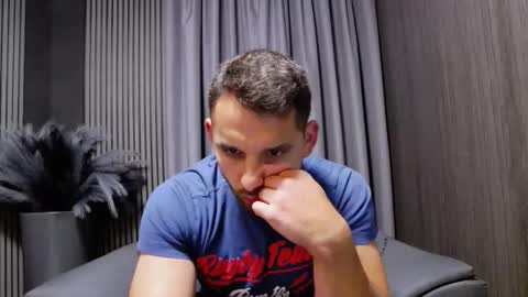 Snapshot of antoniovalentinidiamond chatting on 05.16.26 HI My name is Antonio online show from 05.16.26