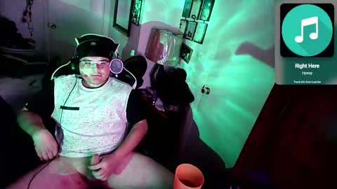 Snapshot of antonnastyfreak chatting on 10.06.25 antonnastyfreak online show from 10.06.25