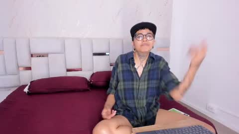 antony_d_ossa online show from 04.20.26