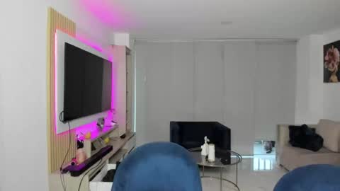 Snapshot of antotss chatting on 01.19.25 Maria Antonia online show from 01.19.25