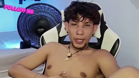 AnuarDHM online show from 12.04.25