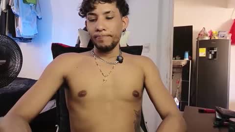 AnuarDHM online show from 12.17.25