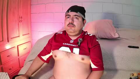 Snapshot of anuarfox chatting on 09.23.25 AnuarFox online show from 09.23.25