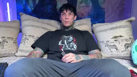 Tom online show from 01.17.26