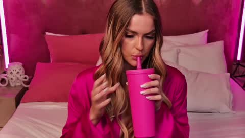 Anya online show from 03.06.25