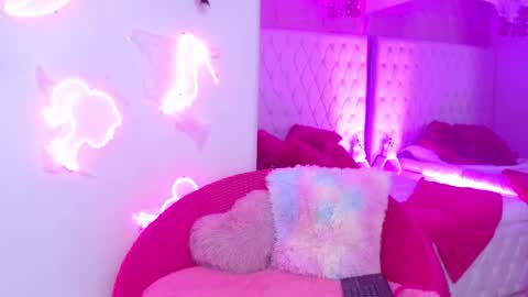 Snapshot of anyawink chatting on 11.01.25 anyawink online show from 11.01.25