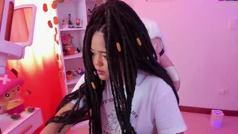 Any online show from 02.22.25