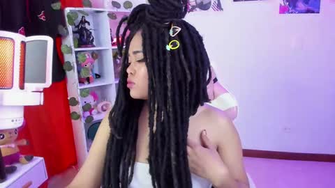 Any online show from 03.04.25