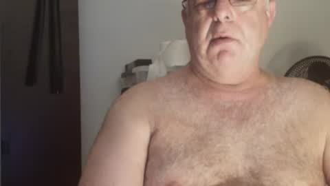 Snapshot of anydaynow2024 chatting on 10.15.25 anydaynow2024 online show from 10.15.25