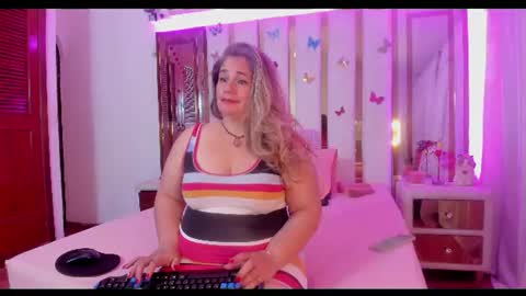 Anyela  online show from 06.14.26