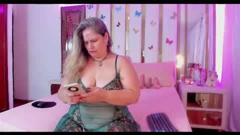 Anyela  online show from 06.17.26