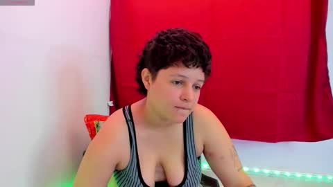 Snapshot of anyelbabilonia chatting on 11.17.25 Sam Blake online show from 11.17.25