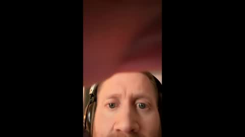 Snapshot of anythinggoez22 chatting on 11.28.25 anythinggoez22 online show from 11.28.25