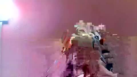 Snapshot of anythinggoez22 chatting on 12.20.25 anythinggoez22 online show from 12.20.25