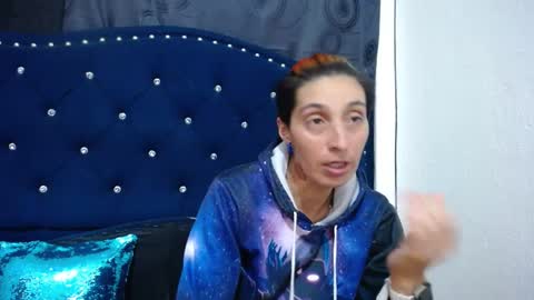 anyu online show from 01.14.25