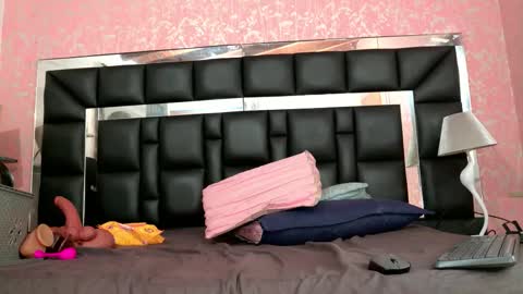 Chelmi online show from 11.07.25