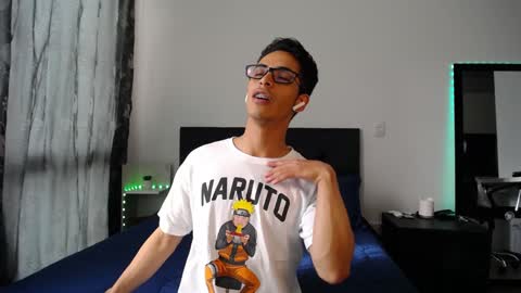 Snapshot of aodaboyy chatting on 12.23.24 aodaboy online show from 12.23.24
