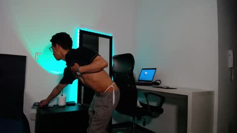 Snapshot of aodaboyy chatting on 01.16.25 aodaboy online show from 01.16.25
