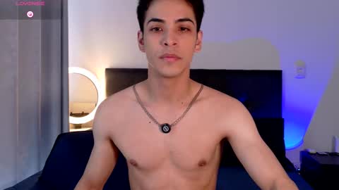 Snapshot of aodaboyy chatting on 10.01.25 aodaboy online show from 10.01.25