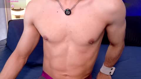 Snapshot of aodaboyy chatting on 10.02.25 aodaboy online show from 10.02.25