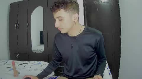 aogut17 online show from 07.12.26