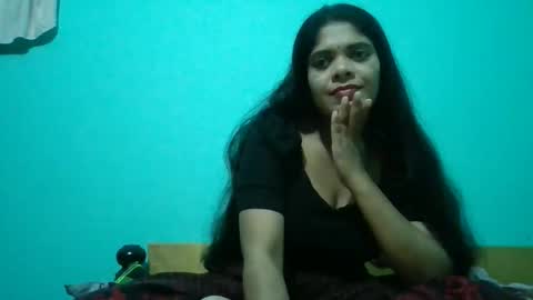 Snapshot of apa142817 chatting on 03.03.26 Aparalux online show from 03.03.26