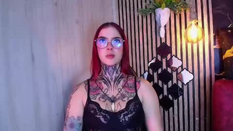 Snapshot of aphrodite__bloom chatting on 05.15.26 aphrodite__bloom online show from 05.15.26
