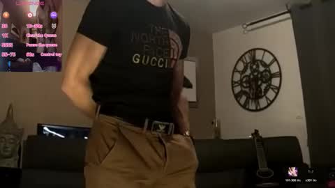 Snapshot of apollonfitx_69 chatting on 11.14.25 apollonfitx_69 online show from 11.14.25