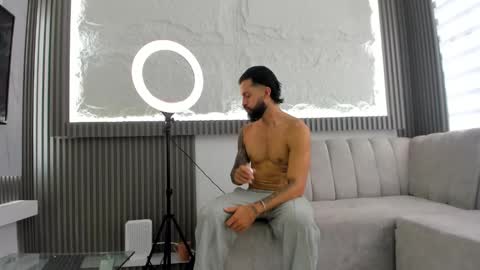 APOLO online show from 02.22.25