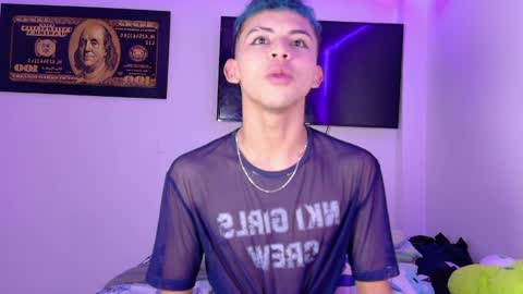 Snapshot of apolo_prince1 chatting on 05.15.26 Apolo online show from 05.15.26