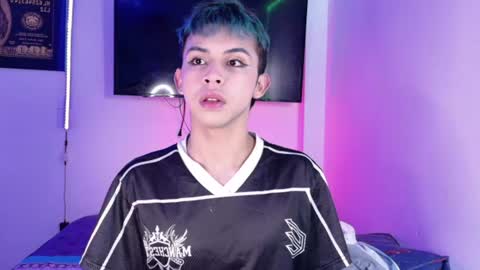 Snapshot of apolo_prince1 chatting on 06.19.26 Apolo online show from 06.19.26