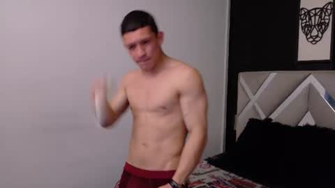 Snapshot of apolo_warrior chatting on 06.25.26 Apolo online show from 06.25.26