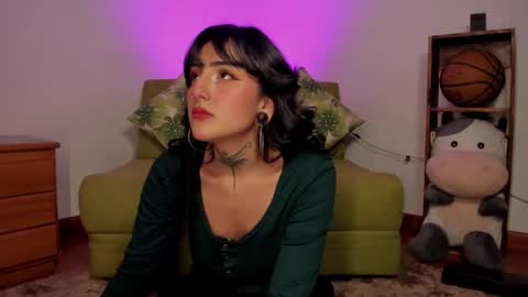 Snapshot of apolorising_ chatting on 10.03.25 Lola  Apolo online show from 10.03.25