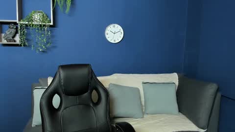 Apolo online show from 03.07.25