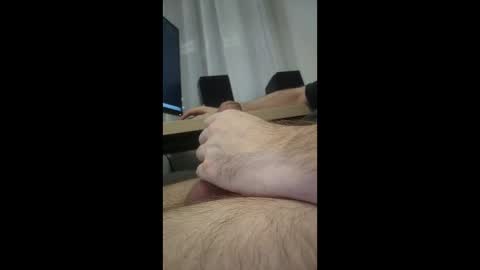 april10000 online show from 12.04.25