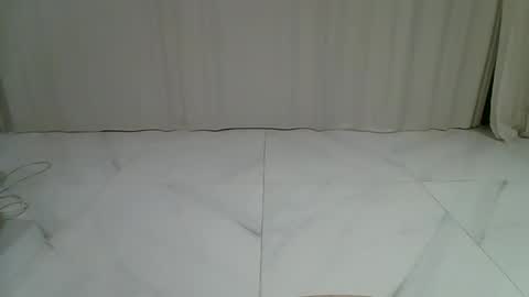 Snapshot of april2000 chatting on 02.10.25 april2000 online show from 02.10.25