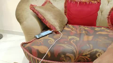 Snapshot of april2000 chatting on 01.16.26 april2000 online show from 01.16.26