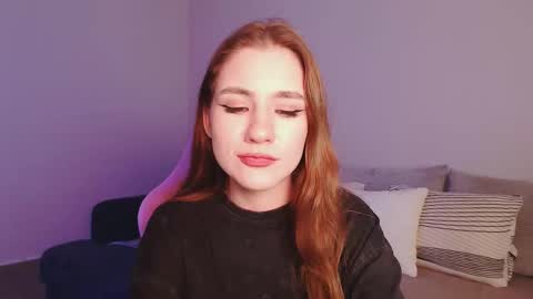 Snapshot of april_felicity chatting on 02.15.25 April online show from 02.15.25