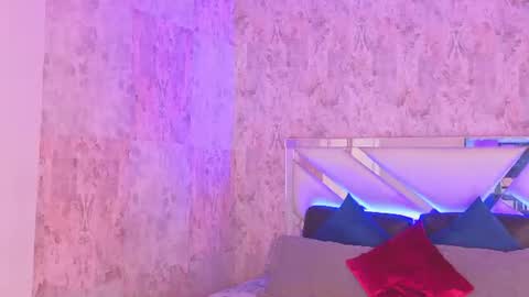 Isabella online show from 06.20.26