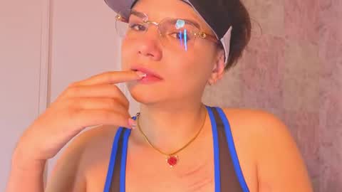 Isabella online show from 06.22.26
