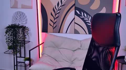 April. All year round.  online show from 03.09.26