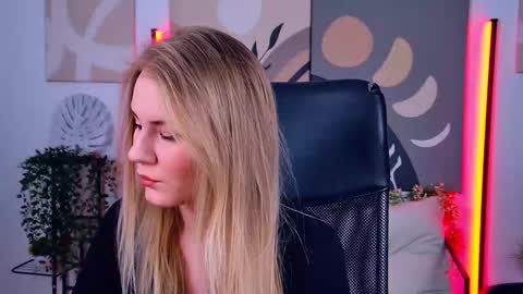 April. All year round.  online show from 03.10.26