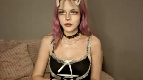 Snapshot of aprilspark chatting on 05.12.26 Alice D online show from 05.12.26