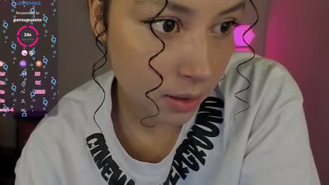 Snapshot of aqua_emilly chatting on 01.12.25 aqua emilly online show from 01.12.25