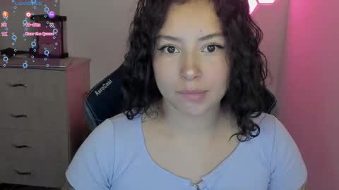 Snapshot of aqua_emilly chatting on 02.05.25 aqua emilly online show from 02.05.25