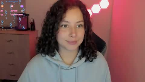 Snapshot of aqua_emilly chatting on 02.11.25 aqua emilly online show from 02.11.25